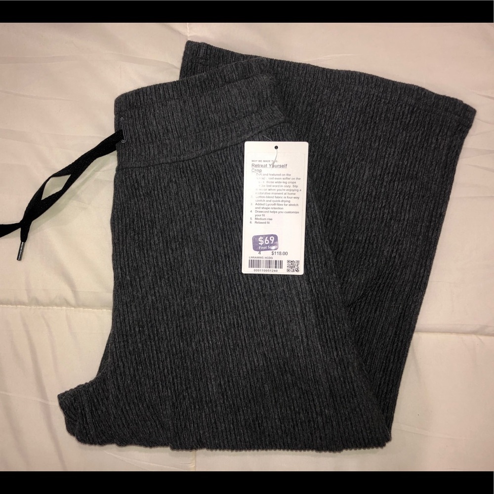 Lululemon Retreat Yourself Crop